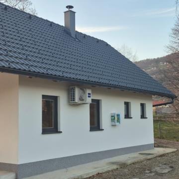 Defibrilator Oskoršnica